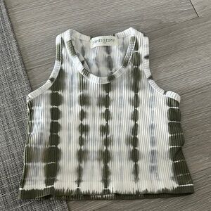 Pants Store Women's Green and White Ribbed Tank Top